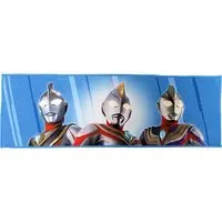 S.H. Figuarts - Ultraman Gaia / Ultraman Tiga (Character) & Ultraman Gaia (Character) & Ultraman Dyna (Character)