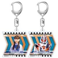 Key Chain - Kamen Rider Gotchard / Kamen Rider Majade