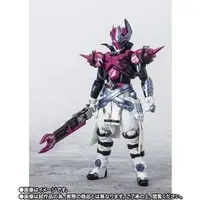 S.H. Figuarts - Kamen Rider Gotchard / Kamen Rider Valvarad