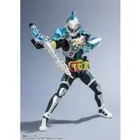 S.H. Figuarts - Kamen Rider Ex-Aid / Kamen Rider Brave