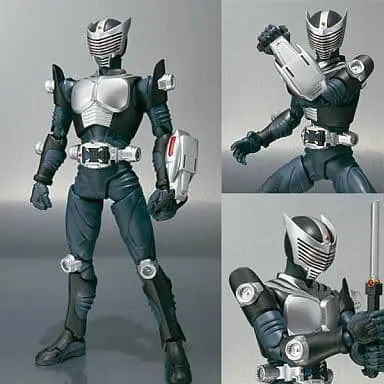 S.H. Figuarts - Kamen Rider Ryuki / Kamen Rider Ryuki (Character)