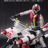 S.H. Figuarts - Kamen Rider X