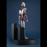 Premium Bandai Limited - Ultraman: Rising / Ultraman