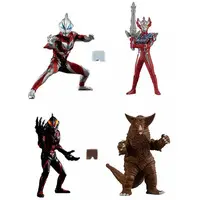 Trading Figure - Ultraman Taiga / Gomora