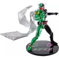 S.H. Figuarts - Fuuto PI / Kamen Rider Double