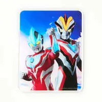 Character Card - Ultraman R/B