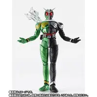 S.H. Figuarts - Kamen Rider W / Kamen Rider Skull