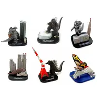 Trading Figure - Godzilla / Mechagodzilla & Mothra