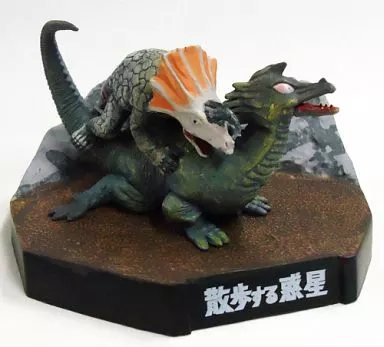 Trading Figure - Ultraman Taro / Agira & Alien Temperor
