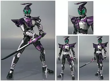 S.H. Figuarts - Kamen Rider Kabuto / Kamen Rider Sasword