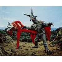 Trading Card - Ultraman Leo