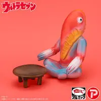 Premium Bandai Limited - Ultraseven / Alien Metron