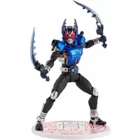S.H. Figuarts - Kamen Rider Kabuto / Kamen Rider Gatack