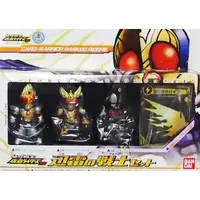 Trading Figure - Kamen Rider Kabuto / Kamen Rider Dark Kabuto