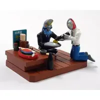 Trading Figure (接待 「サラリーマンヒーローズ2 ウルトラマン」)