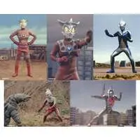 Character Card - Ultraman Official Data File