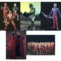 Character Card - Ultraman Official Data File