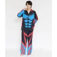 Premium Bandai Limited - Kamen Rider Zeztz Size-L