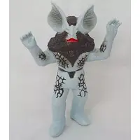 Figure - Ultraseven / Alien Icarus