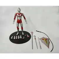 Figure - Return of Ultraman
