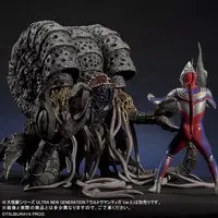 Figure - Ultraman Tiga / Gatanothor