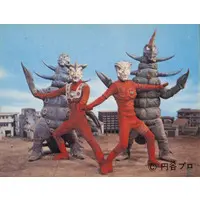 Trading Card - Ultraman Leo