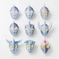 Badge - Return of Ultraman / Astra & Ultraman Jack & Zoffy