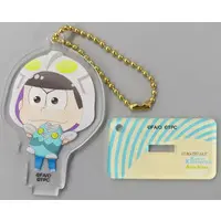 Key Chain - Ultraman x Osomatsu-san