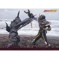 Trading Card - Kamen Rider 555 / Dragon Orphnoch & Kamen Rider Kaixa
