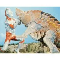 Trading Card - Ultraman / Gavadon