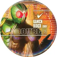 Badge - Kamen Rider W / Kamen Rider Double