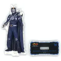 S.H. Figuarts - Kamen Rider Ryuki / Kamen Rider Knight