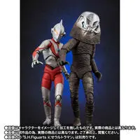 S.H. Figuarts - Ultraman / Alien Zarab