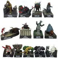 Trading Figure - Return of Ultraman / Oxter & Yadokarin & Nokogilin & Gokinezura