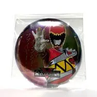 Badge - All Super Sentai Exhibition / Kyoryu Red