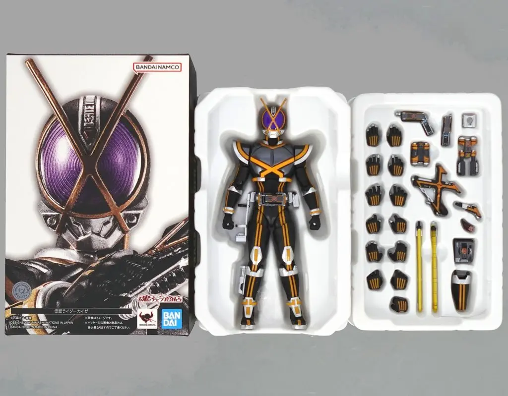 S.H. Figuarts - Kamen Rider 555 / Kamen Rider Kaixa