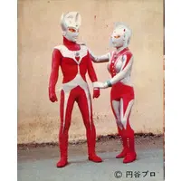 Trading Card - Ultraman Taro / Mother of Ultra