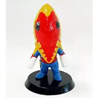 Trading Figure - Ultraseven / Alien Metron