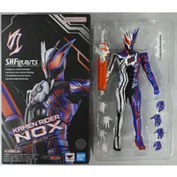S.H. Figuarts - Kamen Rider Zeztz / Nox & Kamen Rider Nox
