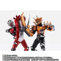 S.H. Figuarts - Kamen Rider Ryuki / Kamen Rider Scissors